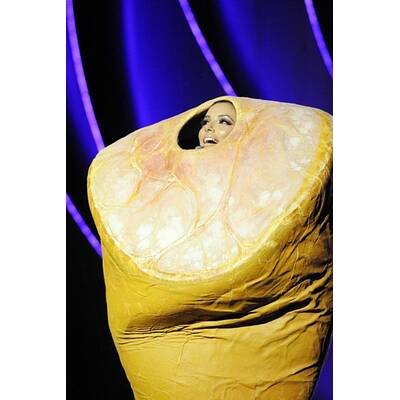 MTV EMAs 2010: Schöne Beine & nackte Tatsachen