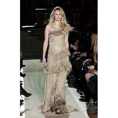 Alberta Ferratti präsentiert in Florenz