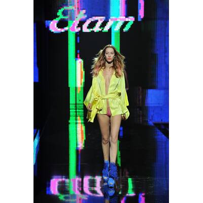 Etam Fashion Show F/S 2011