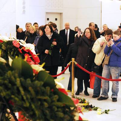 Die Aufbahrungshalle 2