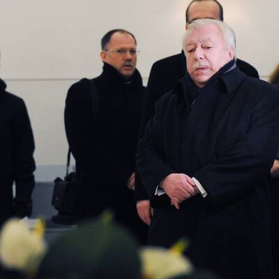 Die Aufbahrungshalle 2