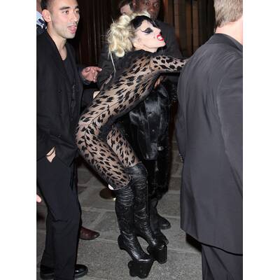 Lady Gaga läuft für Thierry Mugler