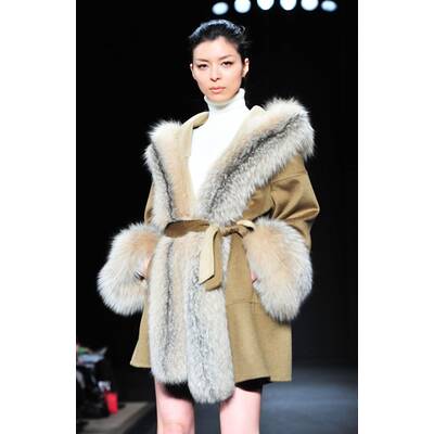 Royal Chie Collection