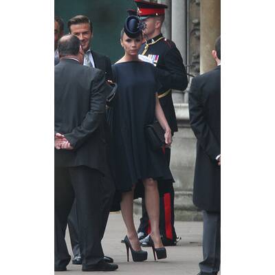 Wählen Sie das schönste Kleid