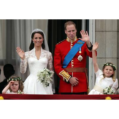 4 Brautjungfern & 2 Pagen stahlen Kate und William fast die Hochzeits-Show. 