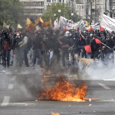 Ausschreitungen bei Streik in Athen