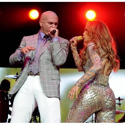 Jennifer Lopez zeigt ihren berühmten Po in hautengem Stoff