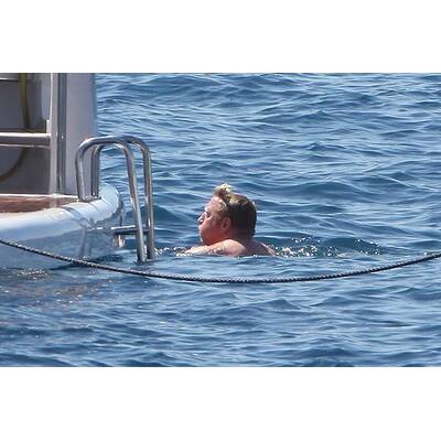 Boris Becker in Badehose: Entspannen in Cannes