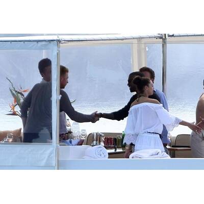 Boris Becker in Badehose: Entspannen in Cannes