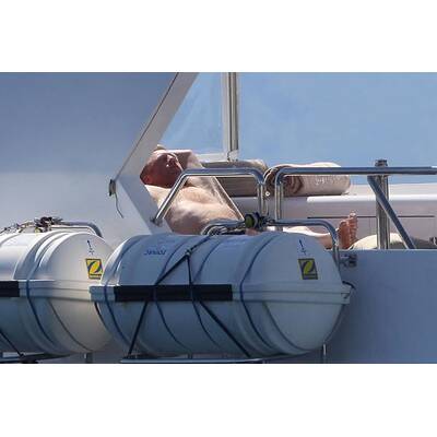 Boris Becker in Badehose: Entspannen in Cannes