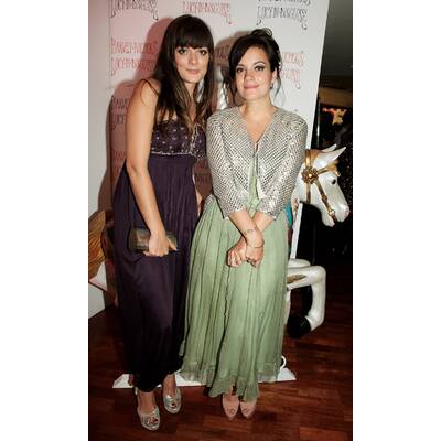 Promi-Schwestern mit Modelinie