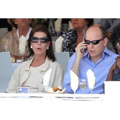 Fürst Albert & Charlene feuern Charlotte an