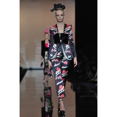 Haute Couture Paris - Armani Privé