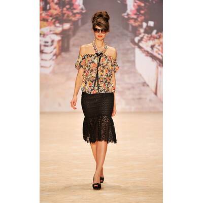 Lena Hoschek Show 2011