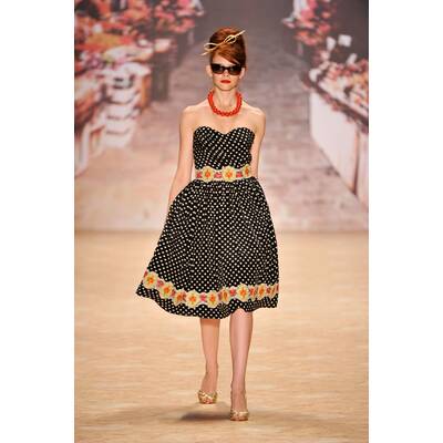 Lena Hoschek Show 2011