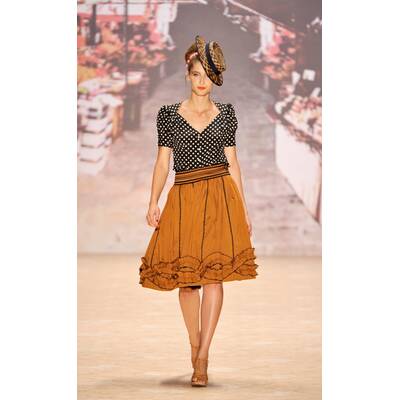 Lena Hoschek Show 2011