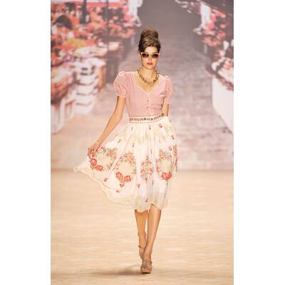 Lena Hoschek Show 2011