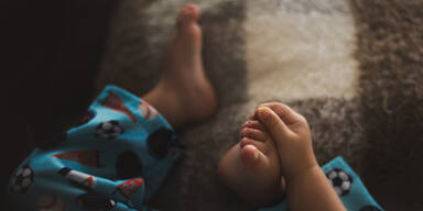 Kleinkind Babyf&uuml;&szlig;e