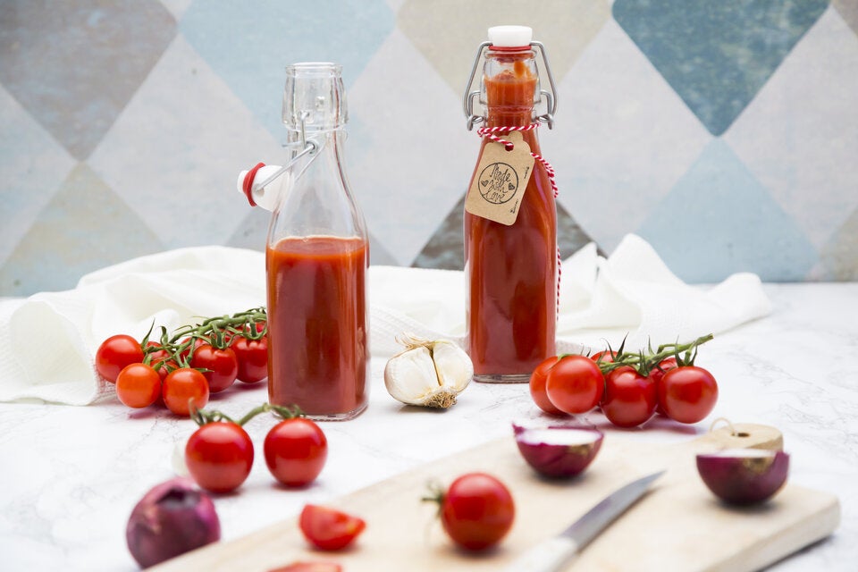 Vergessen Sie Fertigprodukte: So machen Sie Ketchup, Mayo und Co. selbst