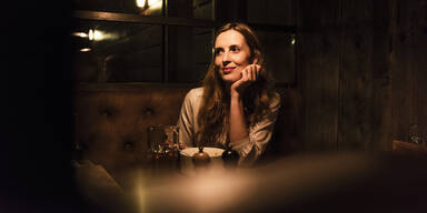 Darum dimmen Restaurants immer &ouml;fter das Raumlicht