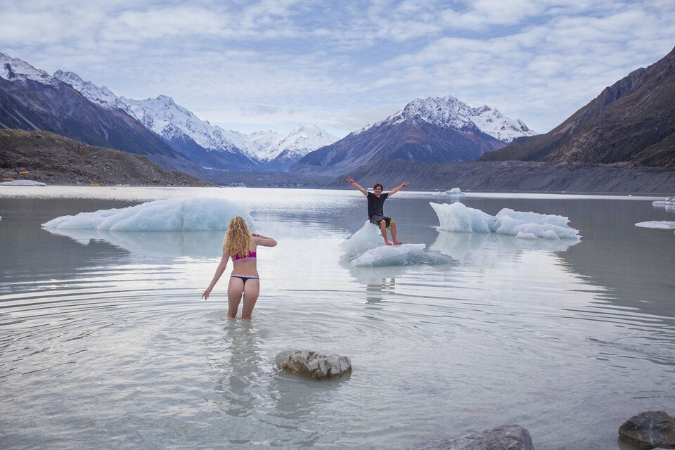 Eisbaden: Der neue Trend macht gesund und glücklich