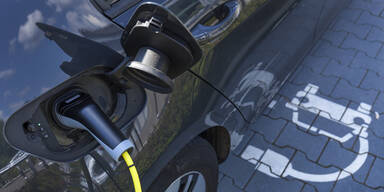Elektrostrom Elektroauto laden