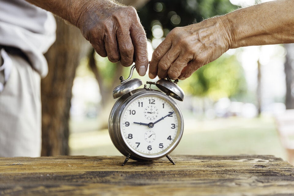 Zeitumstellung: DIESE Personen leiden besonders unter dem Mini-Jetlag