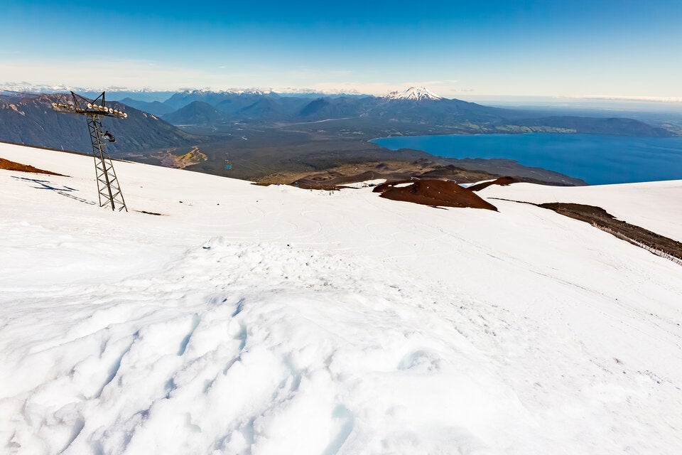 Skifahren mit Meerblick? An diesen Orten ist es möglich!