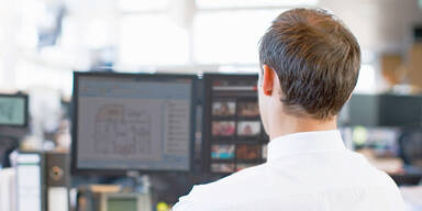 Betr&uuml;ger erpressen Firmen wegen Pornos