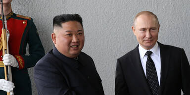 Putin zeichnet Kim Jong-un mit Medaille aus