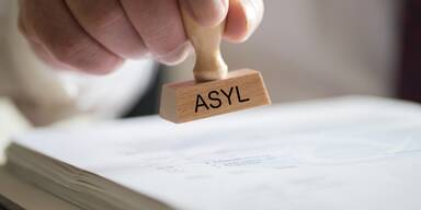 Asyl Stempel