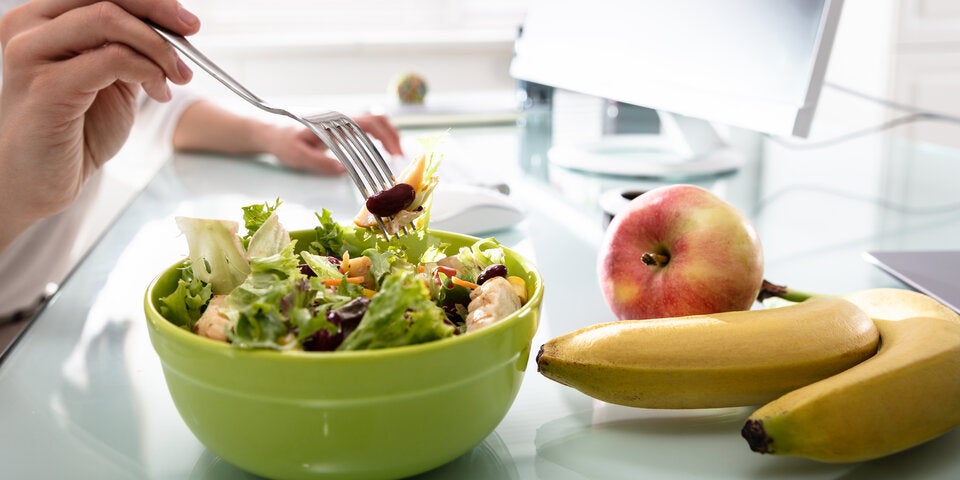 Abnehmen beim Mittagessen: Diese Fehler sollten Sie vermeiden