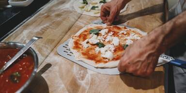 G&uuml;nstigste Pizza Italiens? Nicht in Neapel, sondern hier!