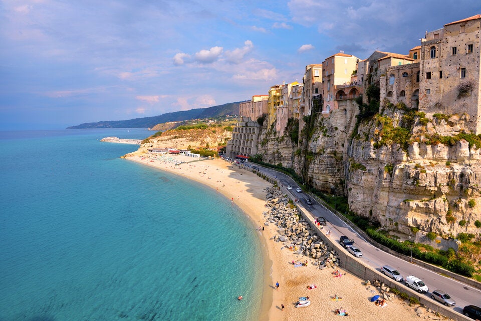 Tropea. Die Kleinstadt punktet mit ihren majestätischen Palazzi und kilometerlangem Sandstrand.