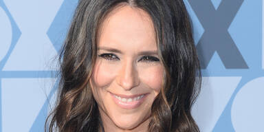 Jennifer Love Hewitt feiert ihr Baby Nummer 3
