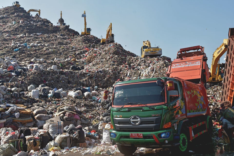 Indonesien: Mülllawine tötet mindestens fünf Menschen