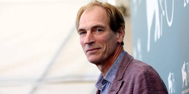 Julian Sands