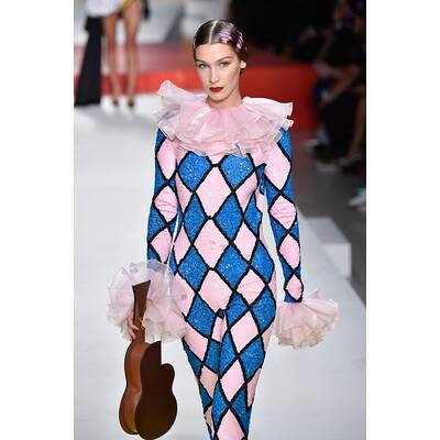 Moschino Frühjahr/Sommer 2020