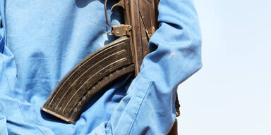 Blutbad: Guerilla t&ouml;tet 16 Menschen