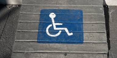 Einkaufsstra&szlig;en widersetzen sich Gesetz zur Barrierefreiheit
