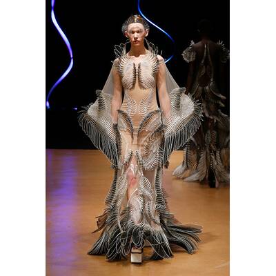  Iris Van Herpen Haute Couture Spring/Summer 2020 