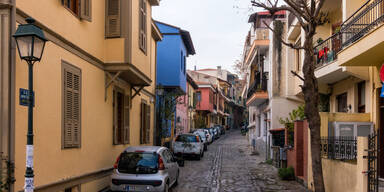 Frau wollte Bank &uuml;berfallen: Sprengt sich selbst in die Luft