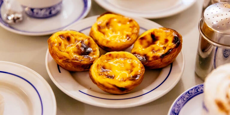 Platz 1 überrascht: TasteAtlas enthüllt die besten Desserts der Welt