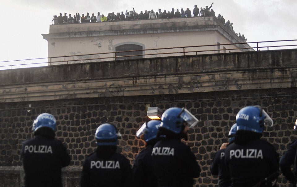 Gefängnisrevolte Italien Coronavirus