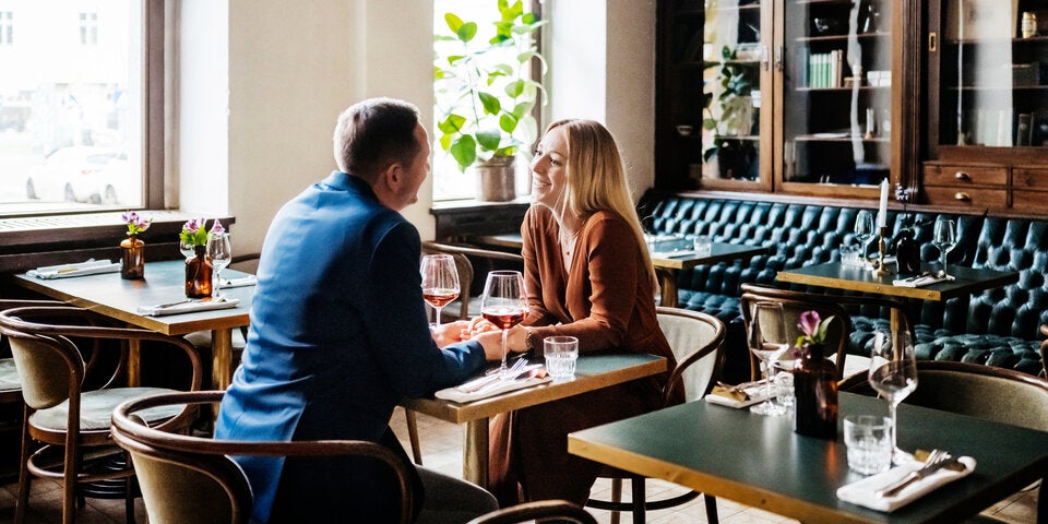 Durch das LAT-Modell behält die Beziehung einen Dating-Charakter.