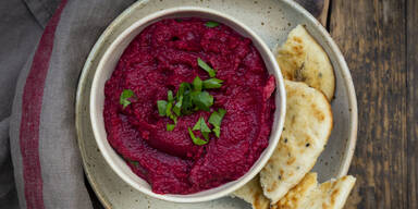Pink Hummus