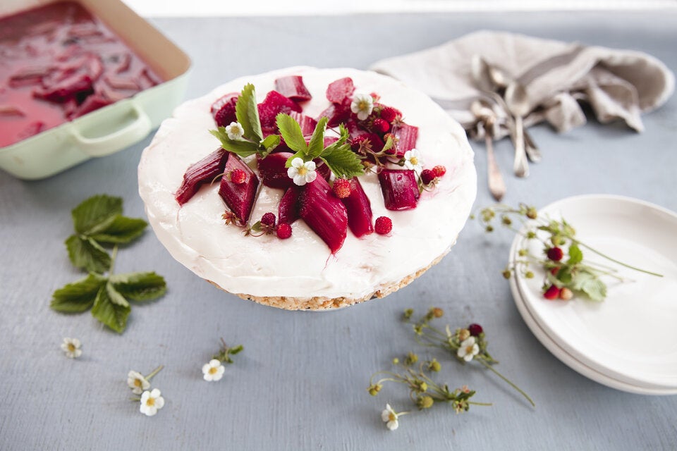 Blitzschnell aus dem Airfryer: Sündhaft gute Rhabarber-Desserts