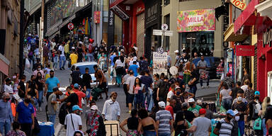 Einkaufsstra&szlig;e in Manaus in Brasilien