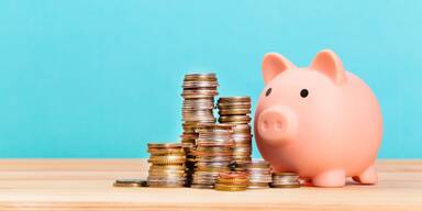 Weltspartag bleibt Symbol &ndash; j&uuml;ngere Generation zeigt mehr Finanzinteresse