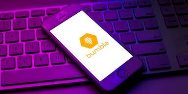Handy mit Bumble-App